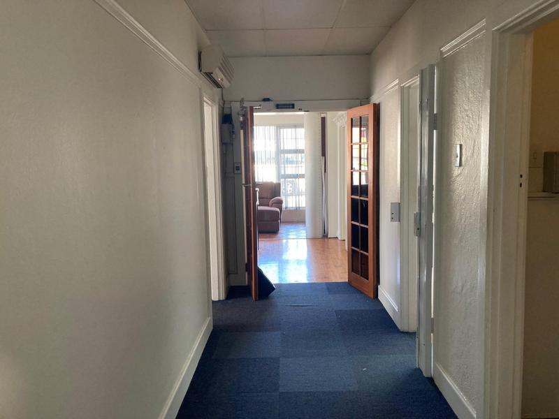 To Let Commercial Property for Rent in Newton Park Eastern Cape